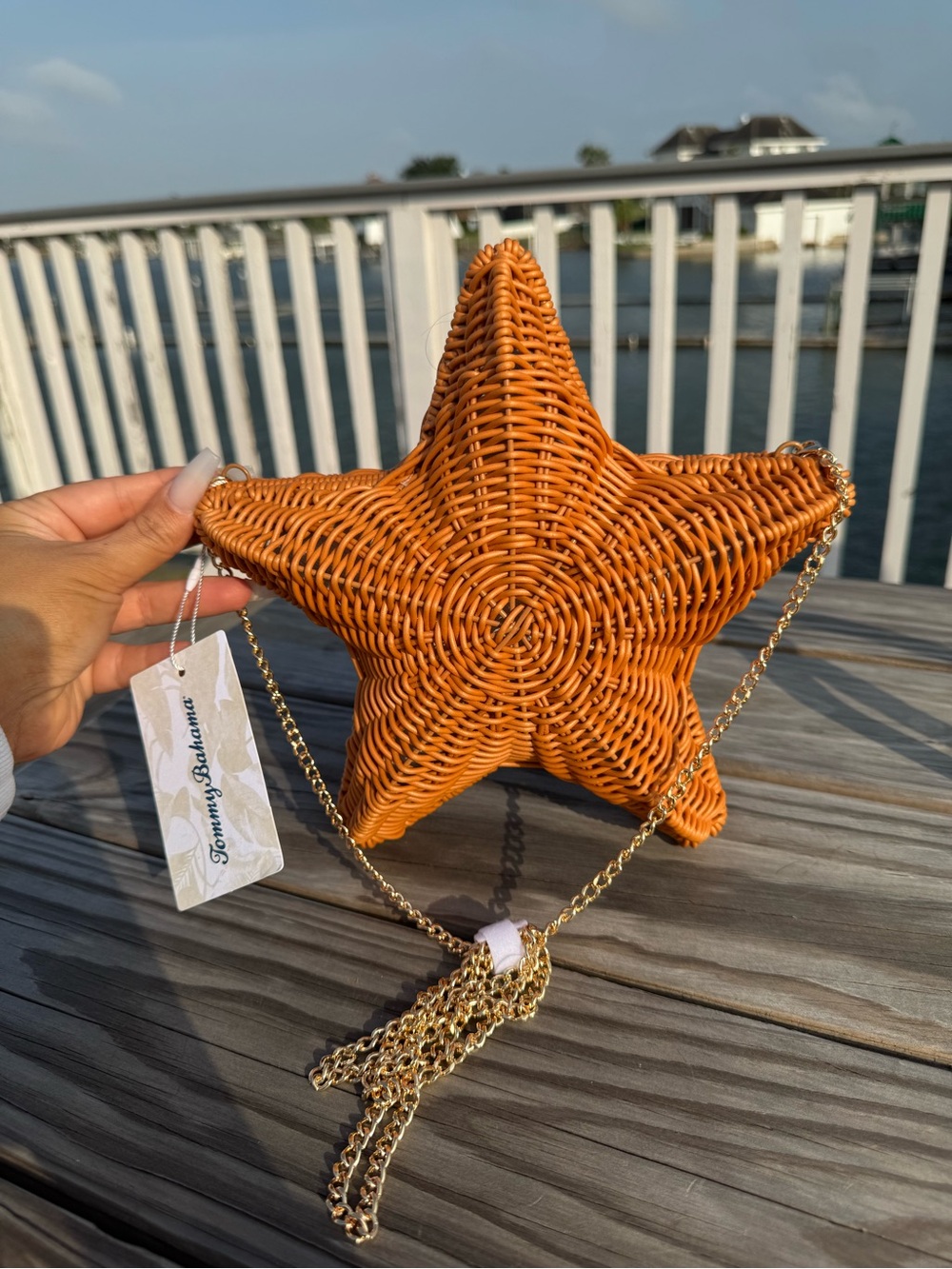 Tommy Bahama Orange Star Wicker Crossbody with Gold Chain NWT